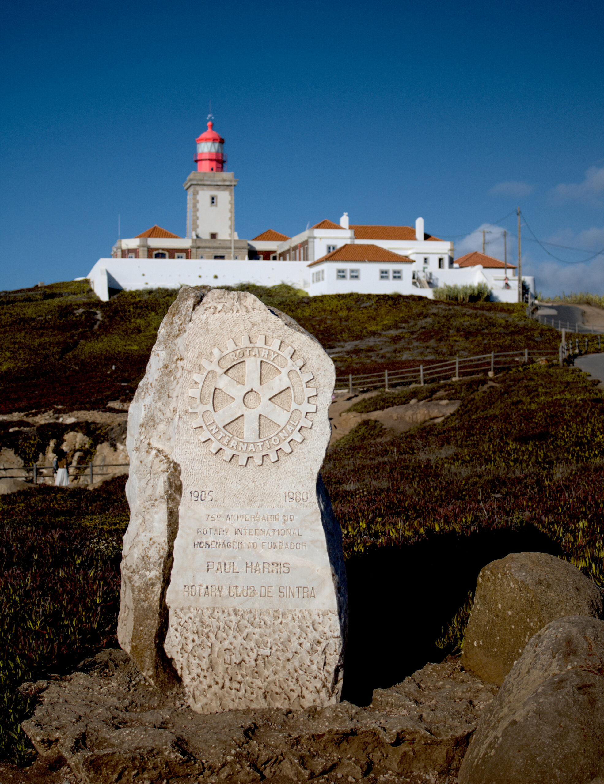 Um marco de boas-vindas com vista para o oceano — comece a sua viagem connosco com confiança e inspiração
Farol do Cabo da Roca